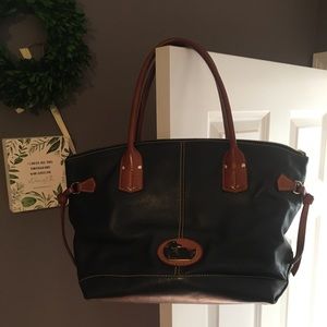 Dooney & Bourke bag
